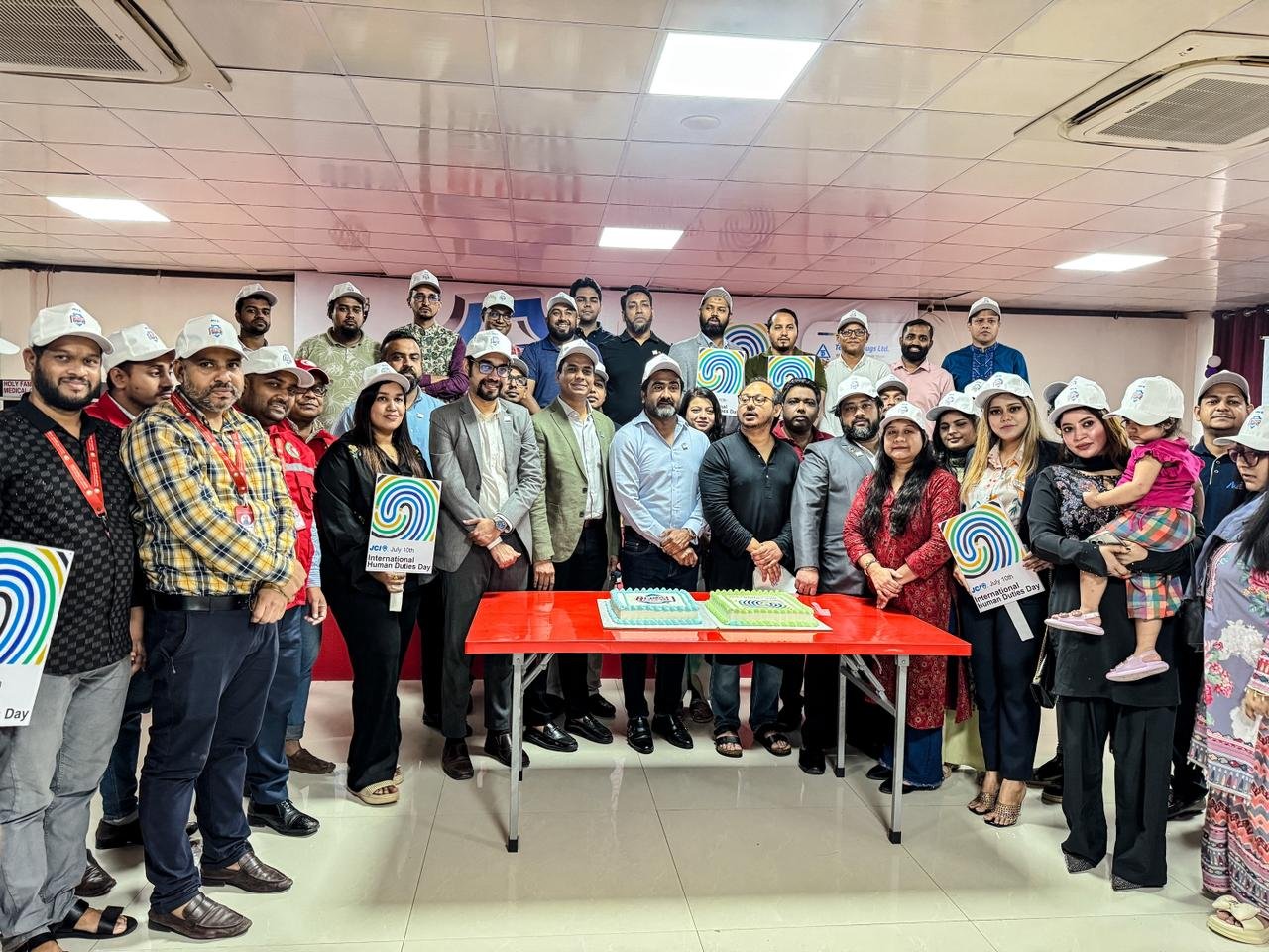 ‎ইন্টারন্যাশনাল হিউম্যান ডিউটিস ডে উপলক্ষে জেসিআই বাংলাদেশের উদ্যোগে‎“জেসিআই ব্লাড বন্ড” স্বেচ্ছায় রক্তদান কর্মসূচি অনুষ্ঠিত‎